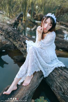 同桌扒开我腿用震蛋器折磨我